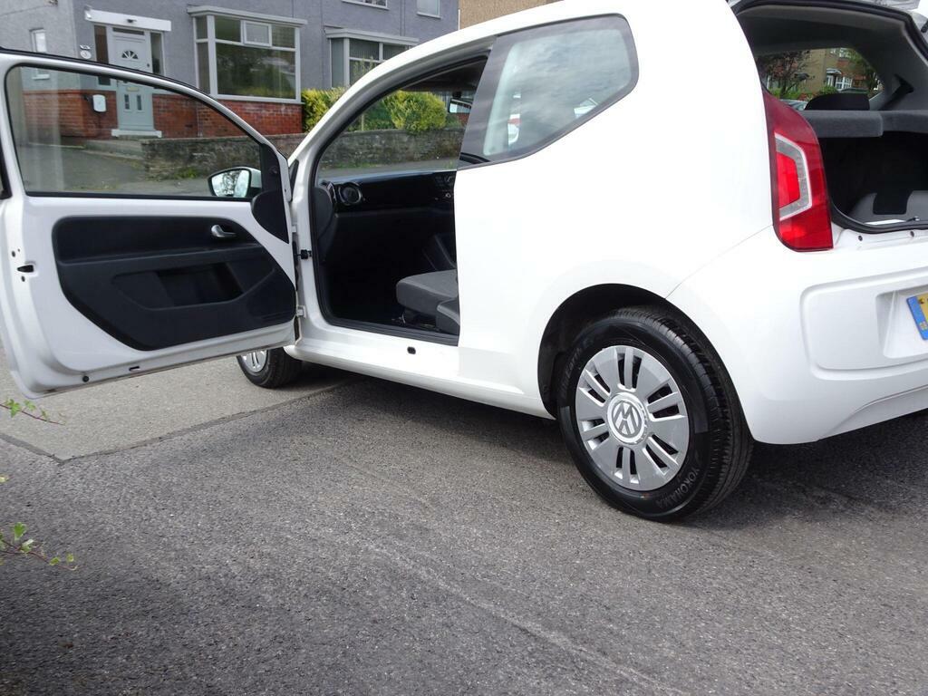 Volkswagen Up 1.0 Club Up Hatchback Blue #19