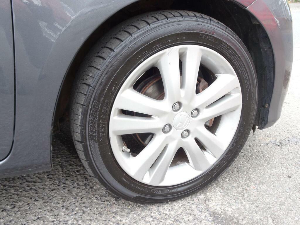 Honda Jazz 1.4 I-vtec Es Plus Cvt Euro 5 Grey #4