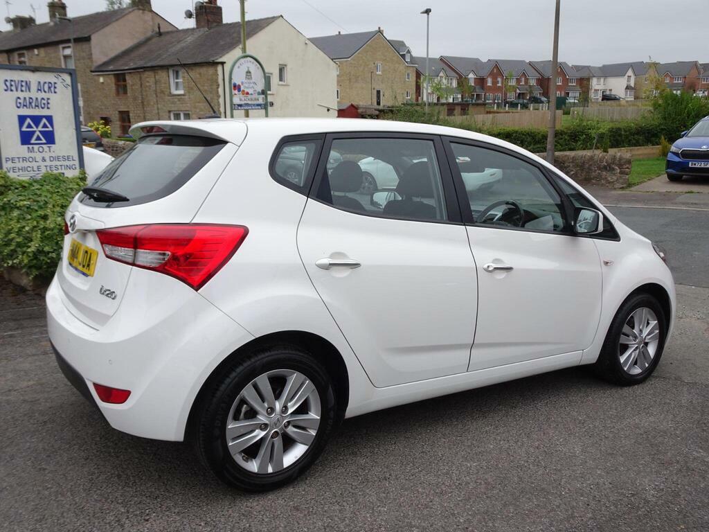 Hyundai Ix20 1.4 Active Euro 5 White #5