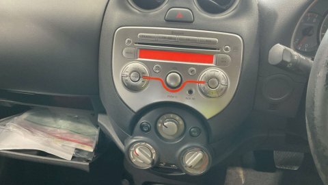 Nissan Micra Micra Visia Red #11