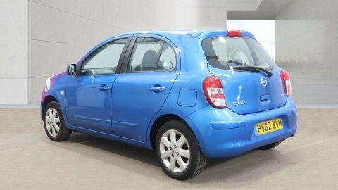 Nissan Micra Micra Visia Red #5