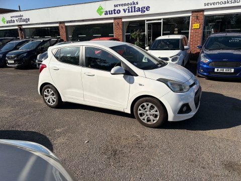 Hyundai I10 1.2 Se Hatchback White #2