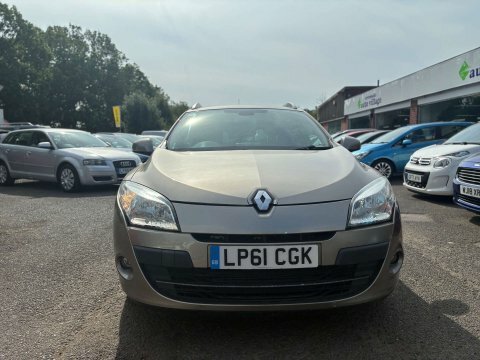 Renault Megane 1.6 16V Dynamique Beige #2