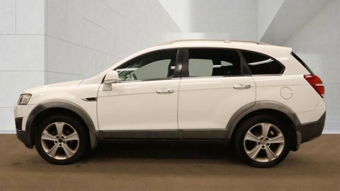 Chevrolet Captiva 2.2 Vcdi Ltz MW13FWZ White #4