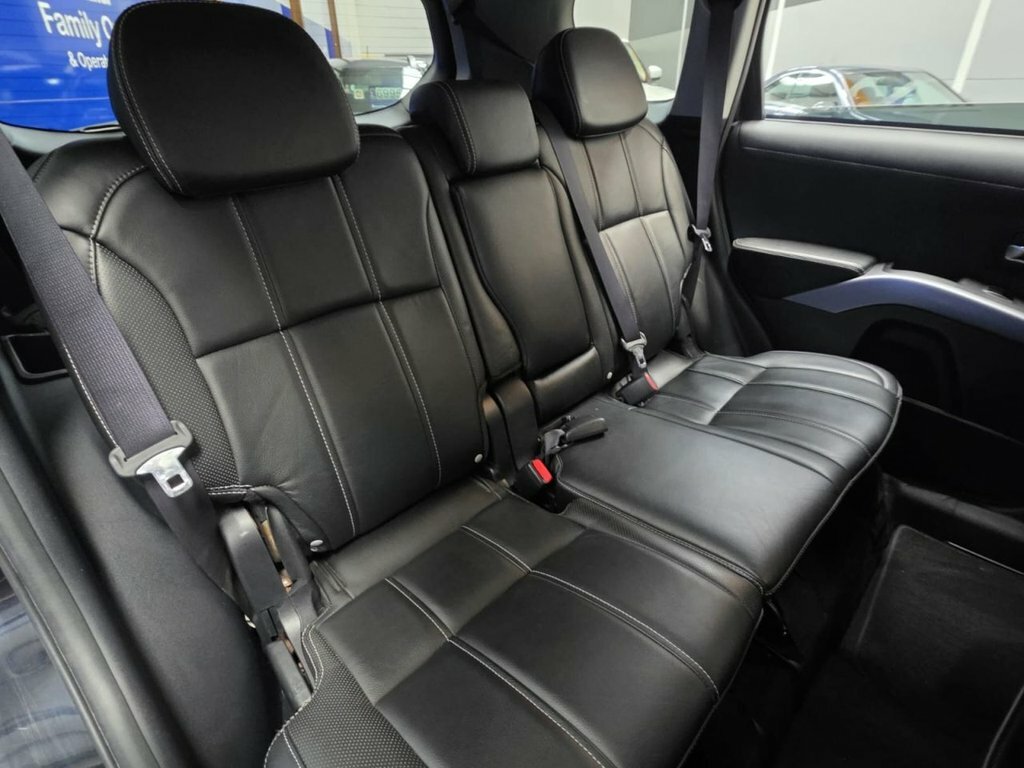 Mitsubishi Outlander 2.2 Di-dc Diamond 4Wd Euro 4 Grey #13