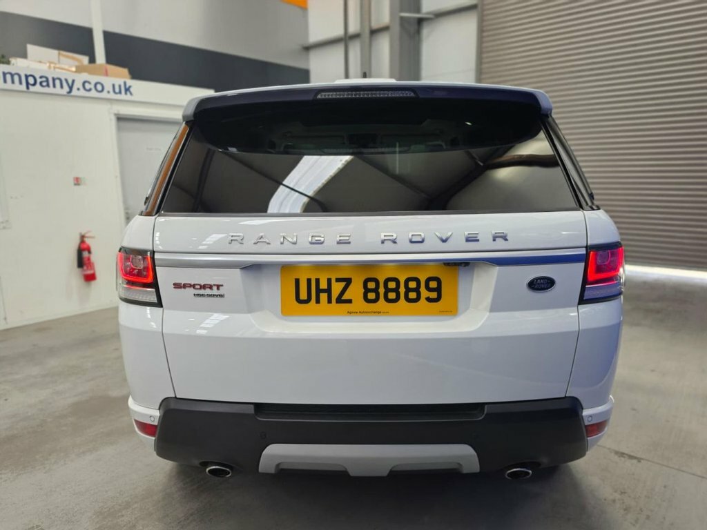 Land Rover Range Rover Sport 3L Hse UHZ8889 White #3