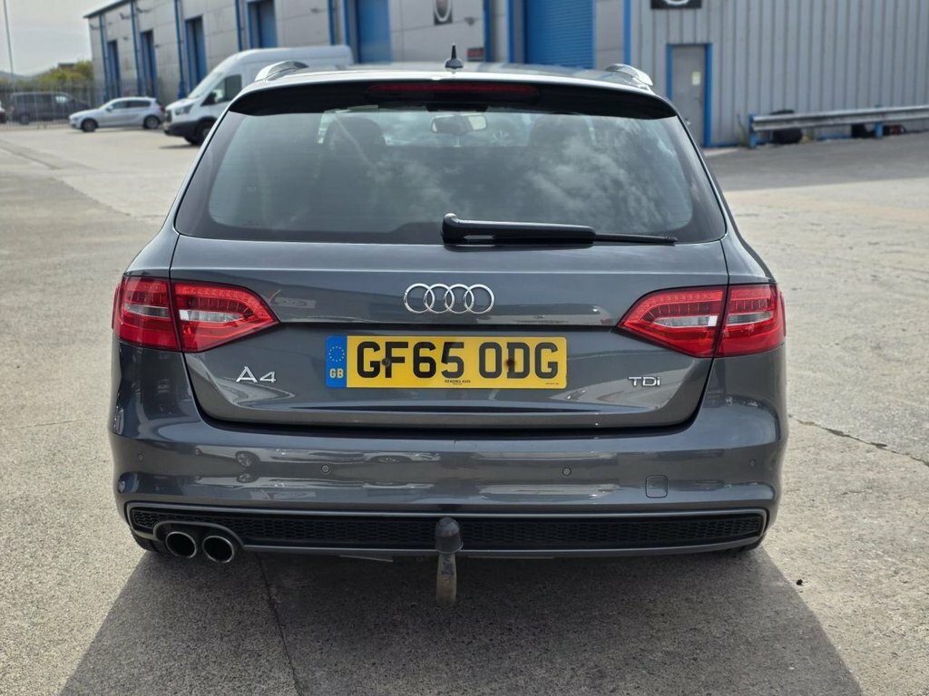 Audi A4 Avant 2L S Line Grey #4
