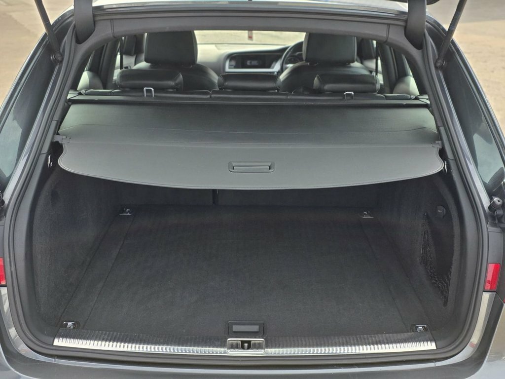 Audi A4 Avant 2L S Line Grey #6