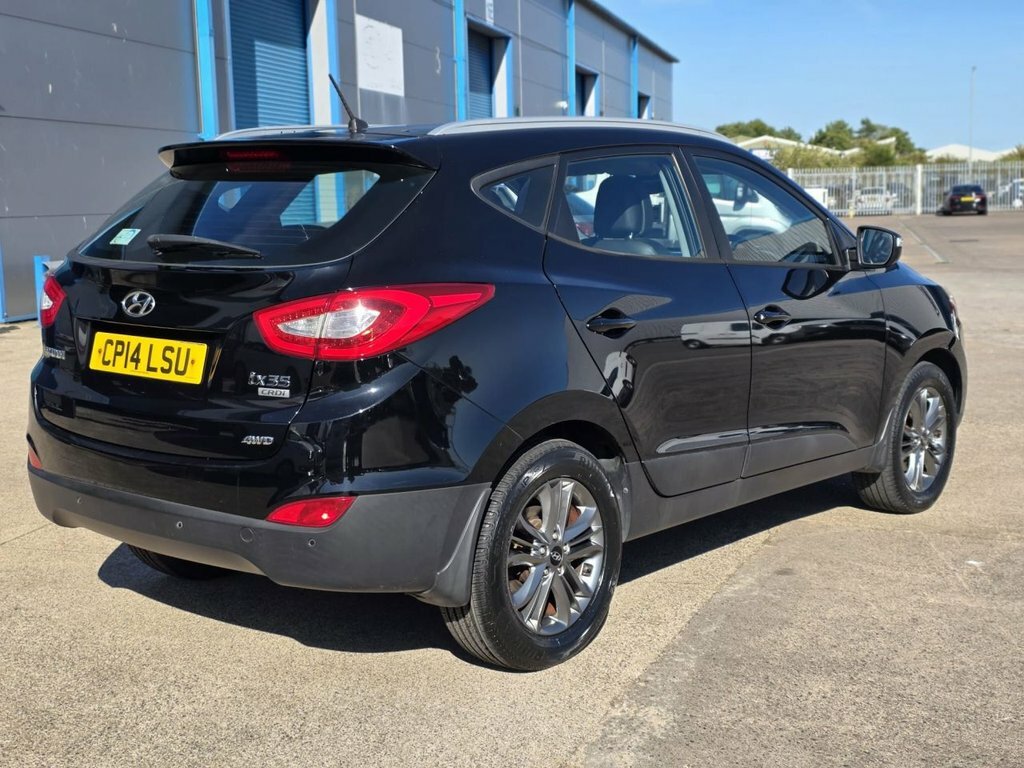 Hyundai Ix35 2L Se Black #3