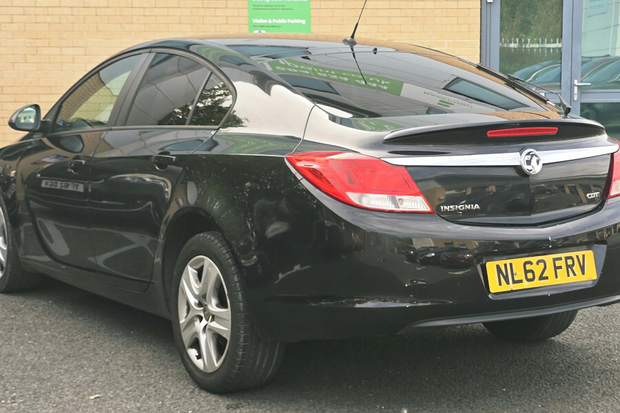 Vauxhall Insignia Saloon Black #4