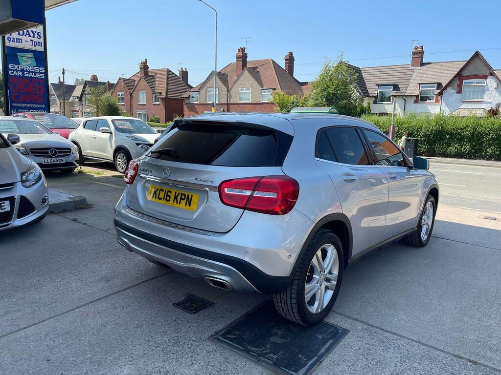 Mercedes-Benz GLA Class 2.0 Gla250 Sport Premium Plus 7G-dct 4Matic Euro Silver #2