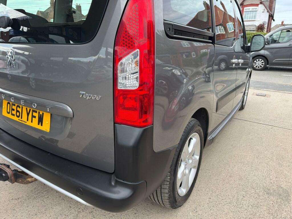 Peugeot Partner Tepee 1.6 Hdi 8V Tepee Outdoor Grey #15