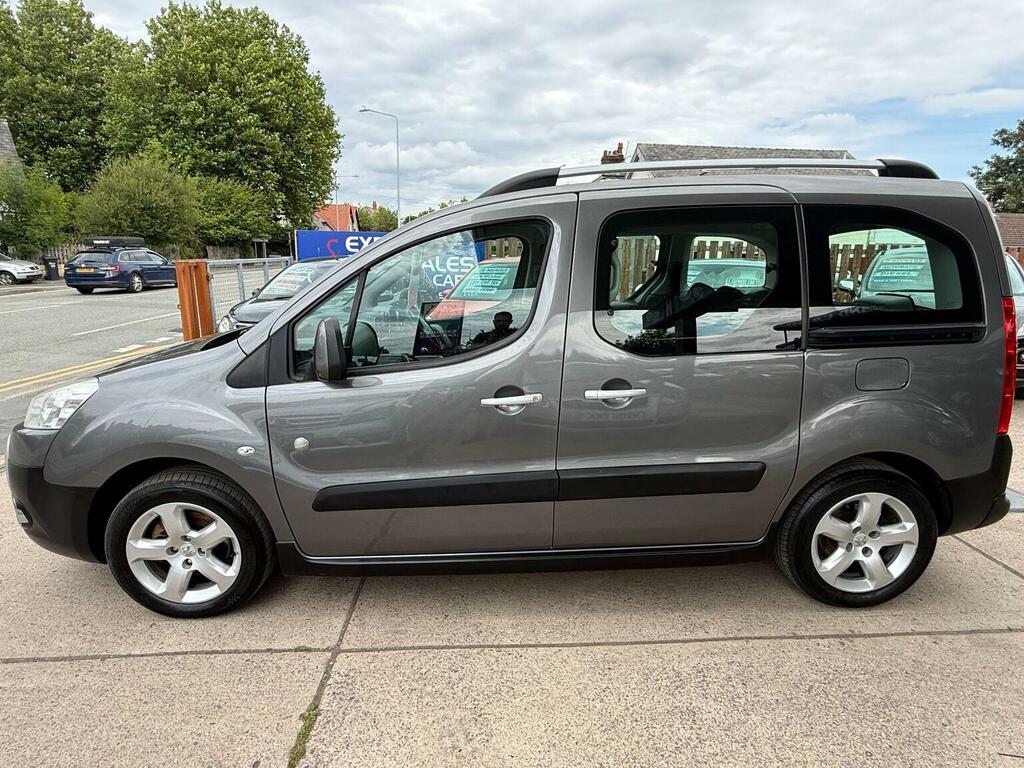 Peugeot Partner Tepee 1.6 Hdi 8V Tepee Outdoor Grey #6