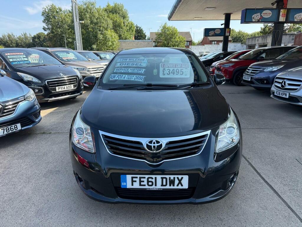 Toyota Avensis 2.0 D-4d Tr Tourer Silver #8