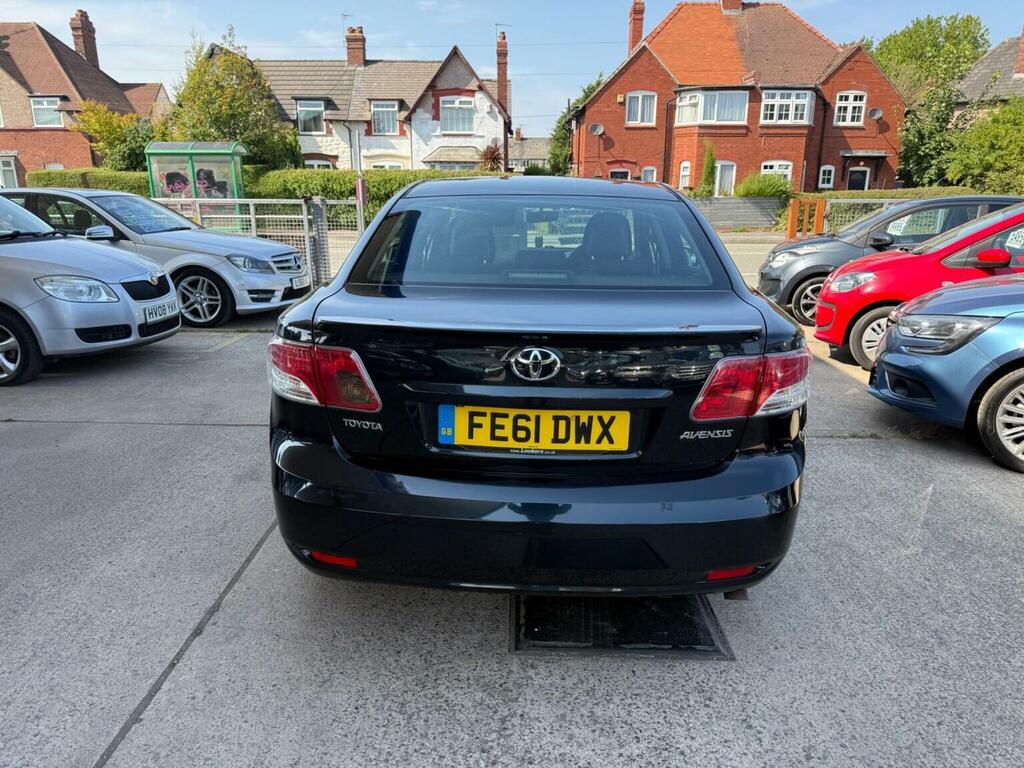 Toyota Avensis 2.0 D-4d Tr Euro 5 Grey #4