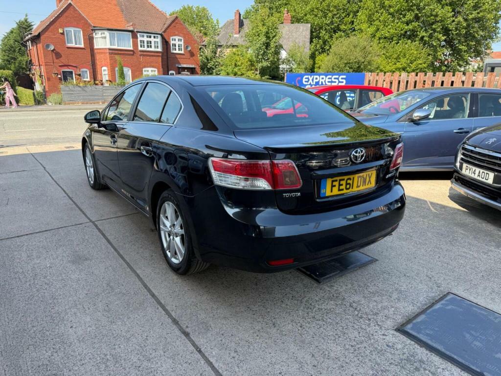 Toyota Avensis 2.0 D-4d Tr Tourer Silver #20