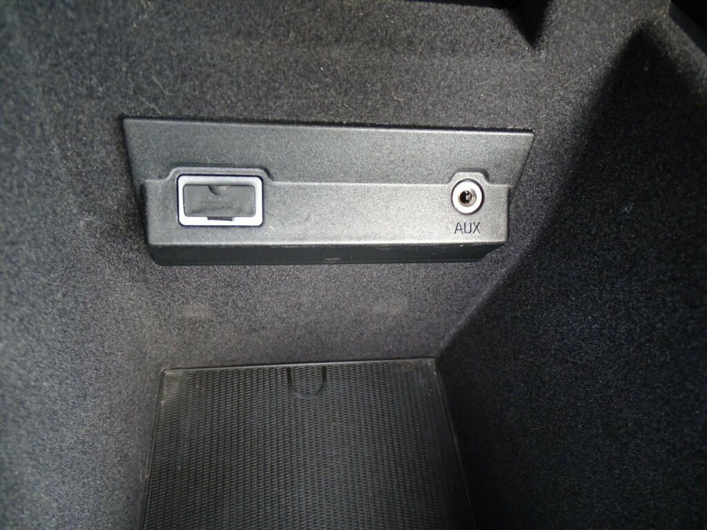 Volvo V70 2.0 D4 Se Lux Euro 6 Ss Silver #42