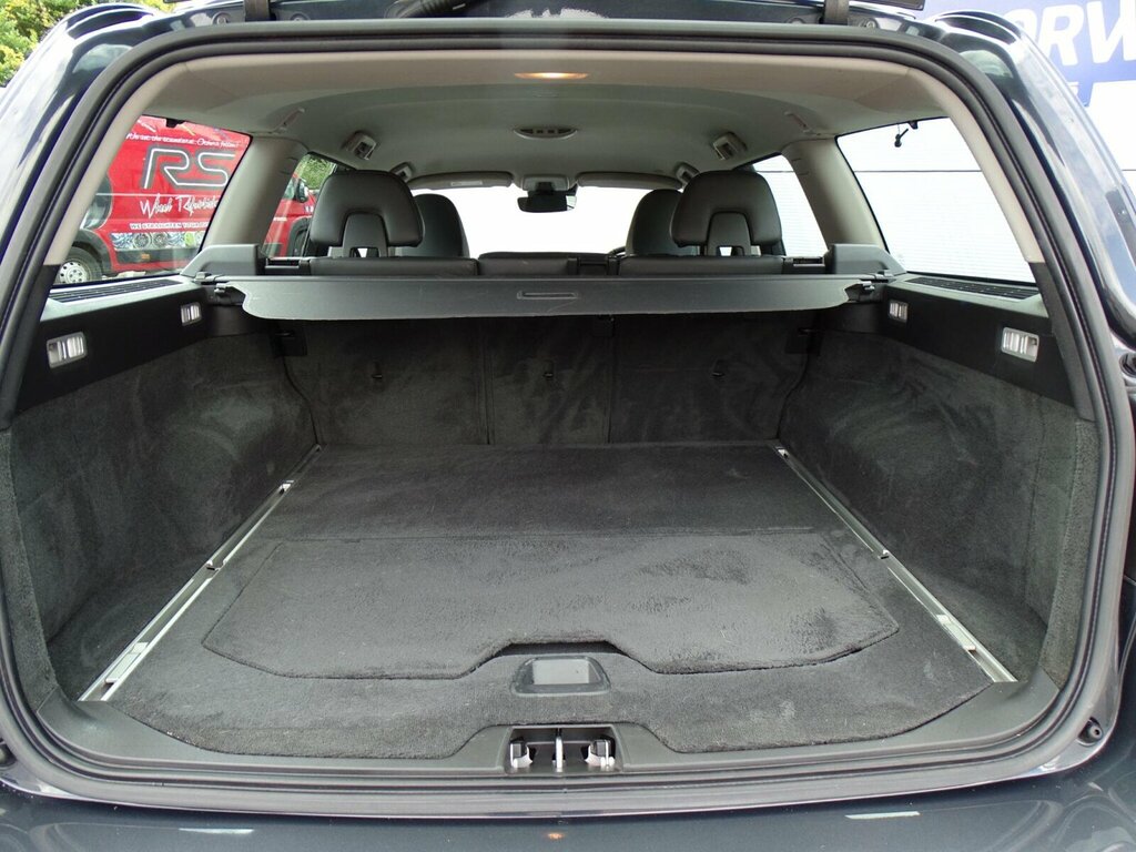 Volvo V70 2.0 D4 Se Lux Euro 6 Ss Silver #18
