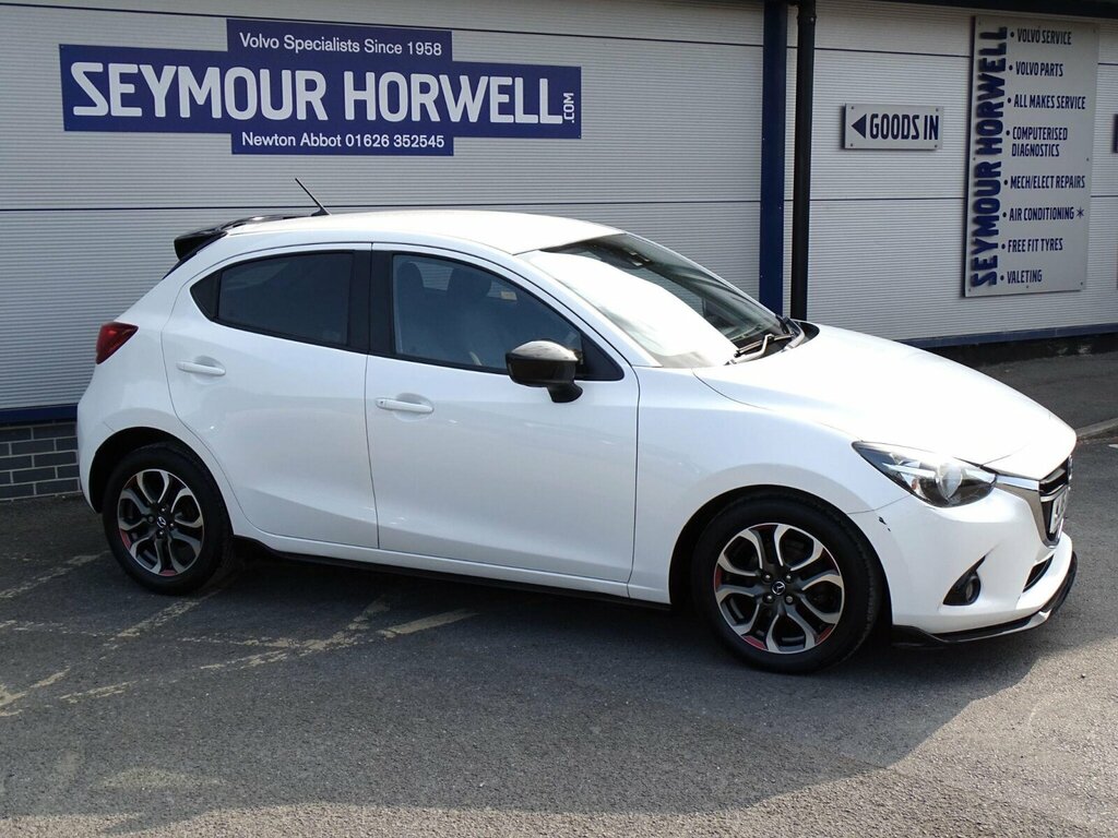 Mazda 2 1.5 Skyactiv-g Sport Black Euro 6 Ss White #3