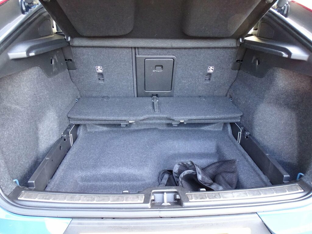 Volvo C40 Twin Recharge 78Kwh Pro Suv Awd Silver #20