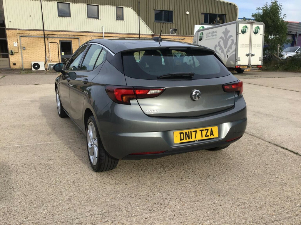 Vauxhall Astra 1.6I Turbo Sri Nav Hatchback Eur Red #54