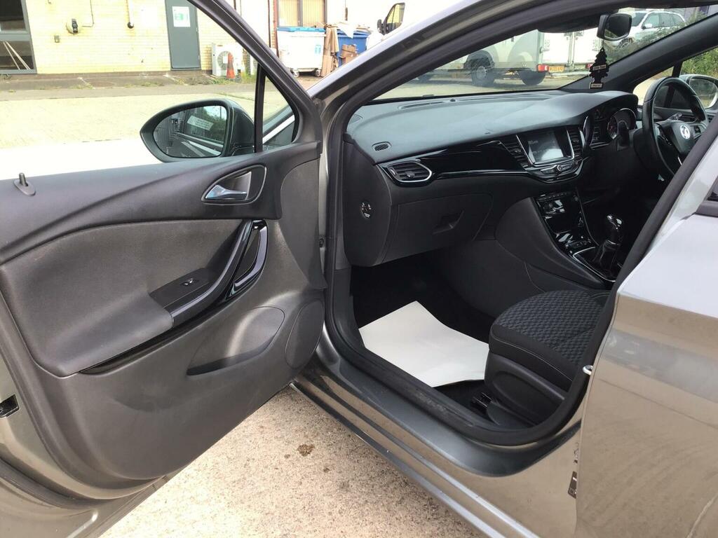 Vauxhall Astra 1.6I Turbo Sri Nav Hatchback Eur Red #48