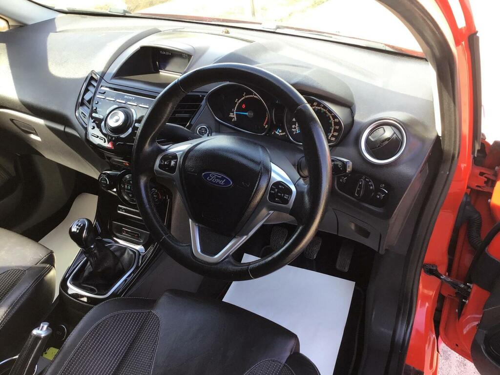 Ford Fiesta 1.0T Ecoboost Zetec Euro 5 Ss Silver #33