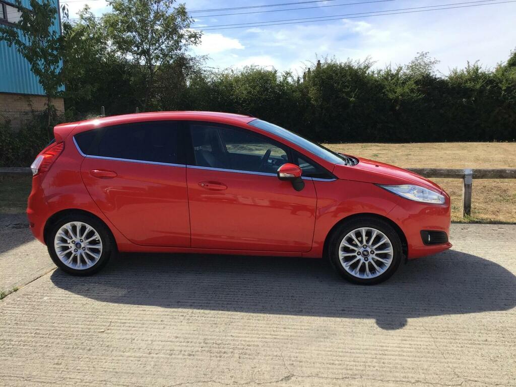 Ford Fiesta 1.0T Ecoboost Zetec Euro 5 Ss Silver #25