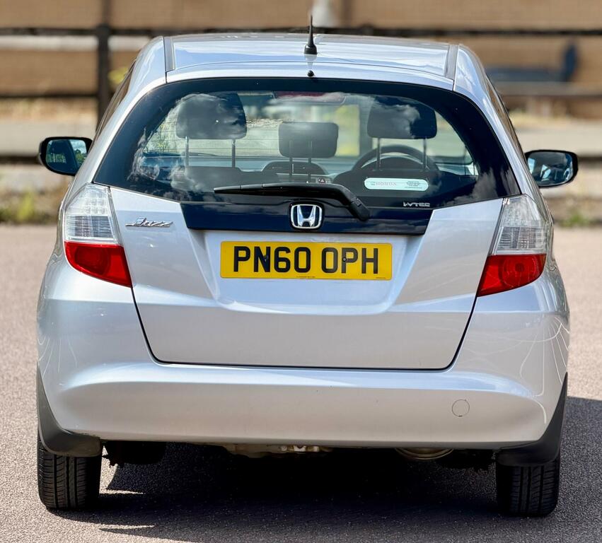Honda Jazz 1.3L I-vtec Es Red #18