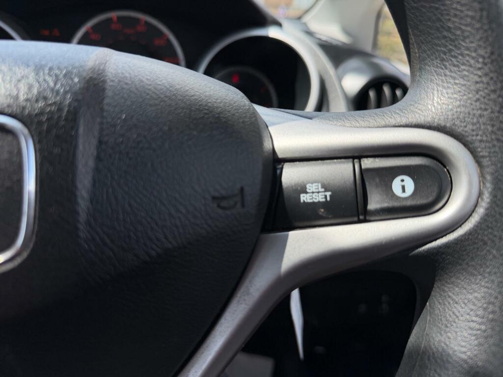 Honda Jazz 1.3L I-vtec Es Red #33