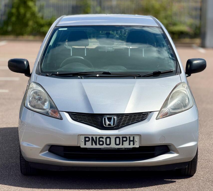 Honda Jazz 1.3L I-vtec Es Red #9