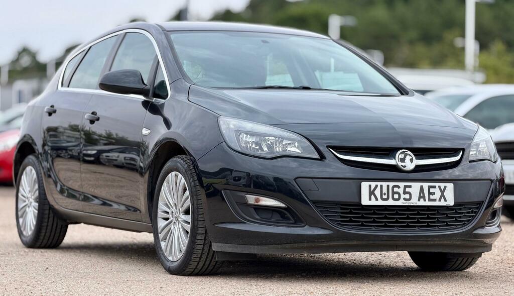 Vauxhall Astra Excite Black #6
