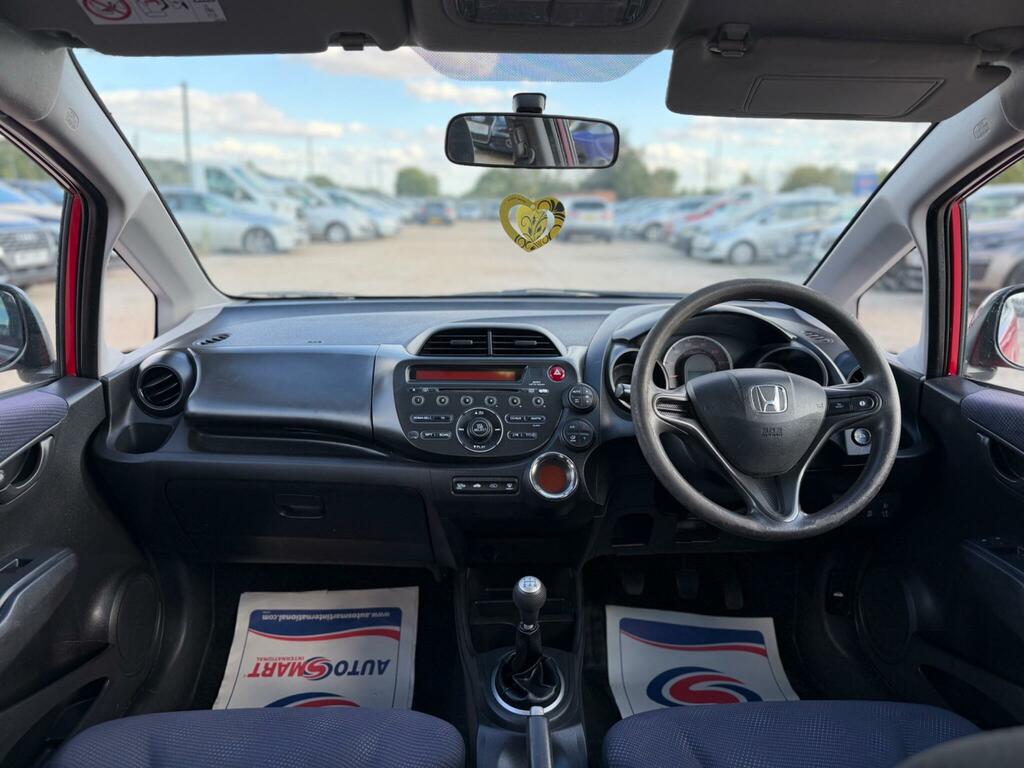 Honda Jazz 1.4 I-vtec Es Plus Cvt Euro 5 White #24