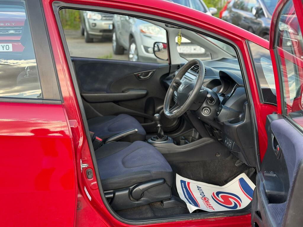 Honda Jazz 1.4 I-vtec Es Plus Cvt Euro 5 White #28