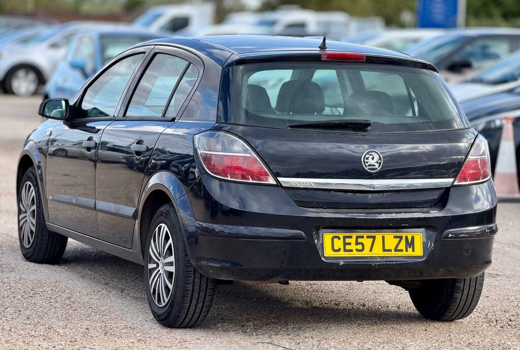 Vauxhall Astra 1.7 Cdti 16V Club Hatchback 135 Red #7