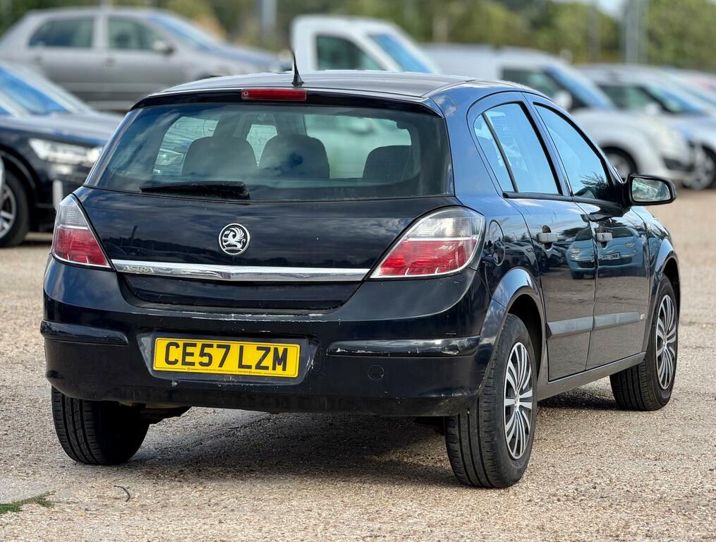 Vauxhall Astra 1.7 Cdti 16V Club Hatchback 135 Red #15