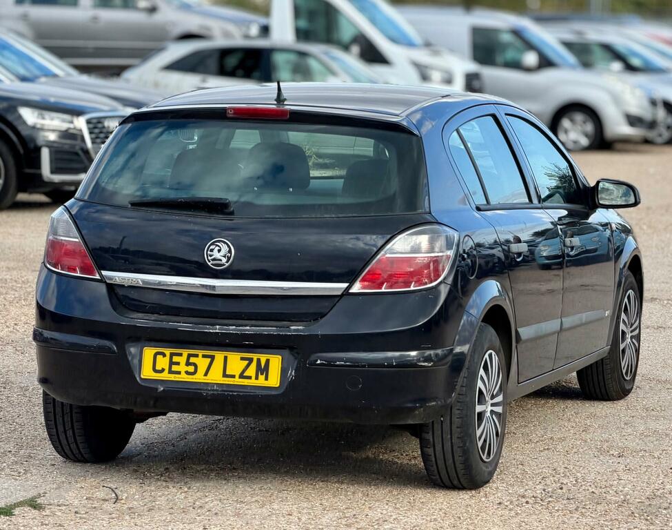 Vauxhall Astra 1.7 Cdti 16V Club Hatchback 135 Red #14