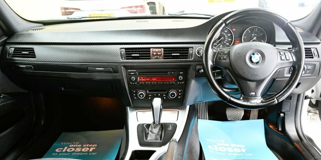 BMW 3 Series 2L M Sport White #2