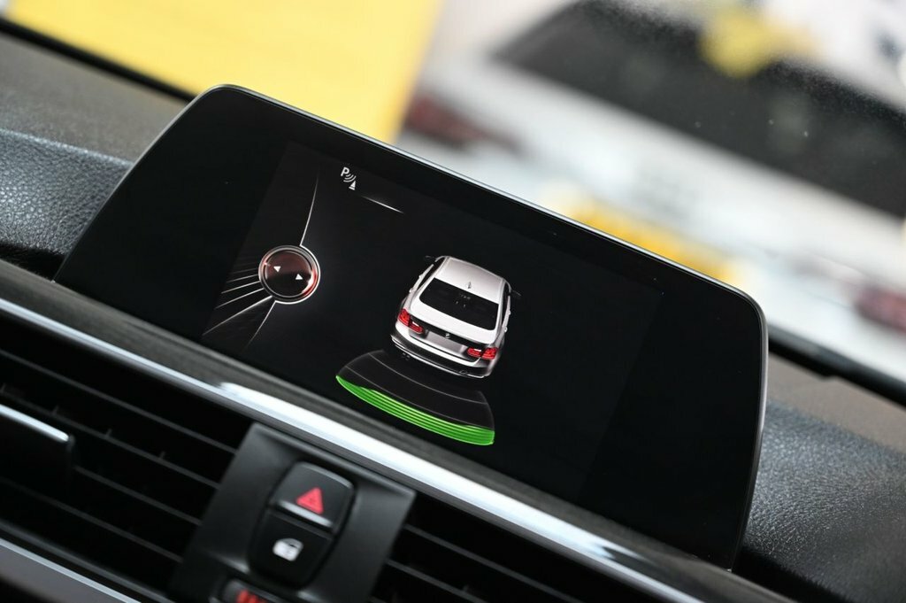 BMW 3 Series 2L M Sport Black #4