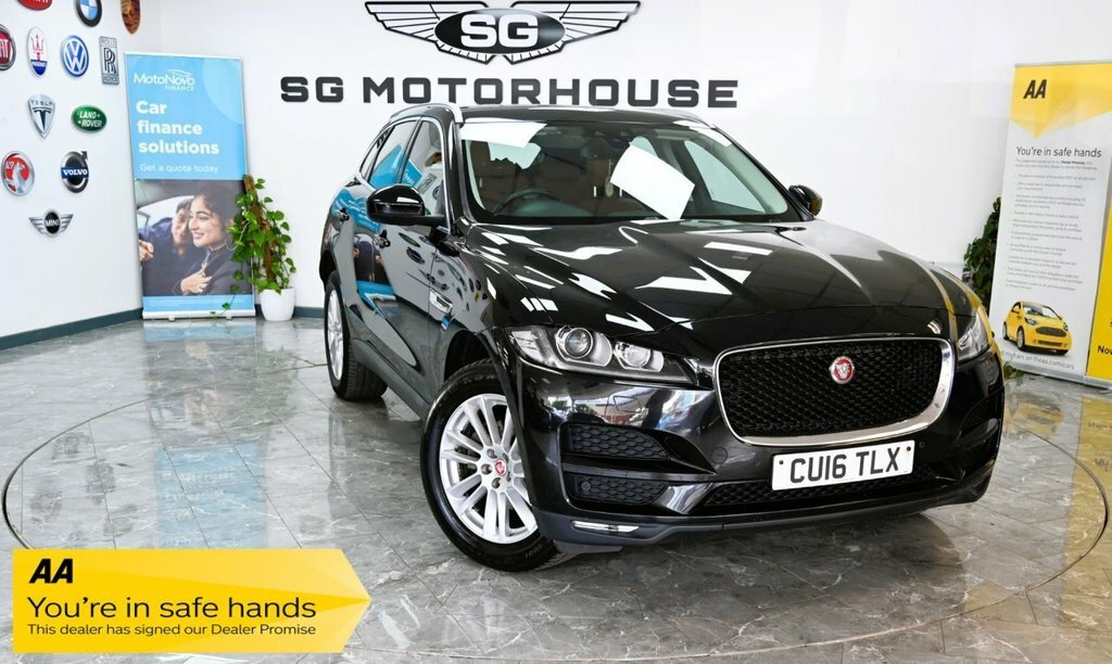 Jaguar F-Pace 2L Portfolio Black