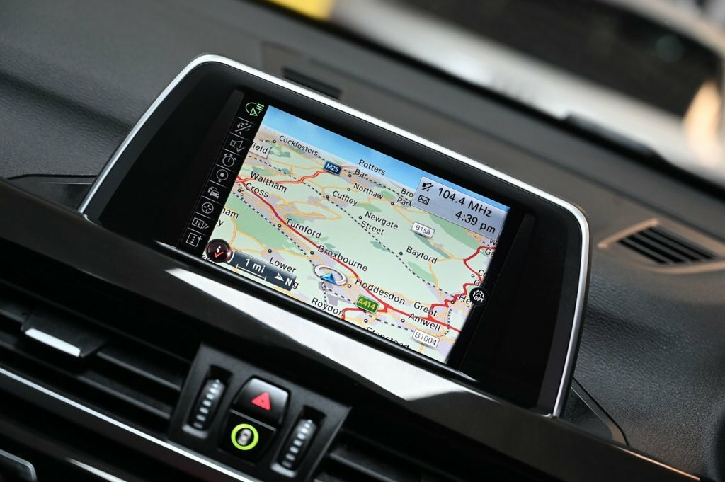 BMW X1 2L Xline White #5