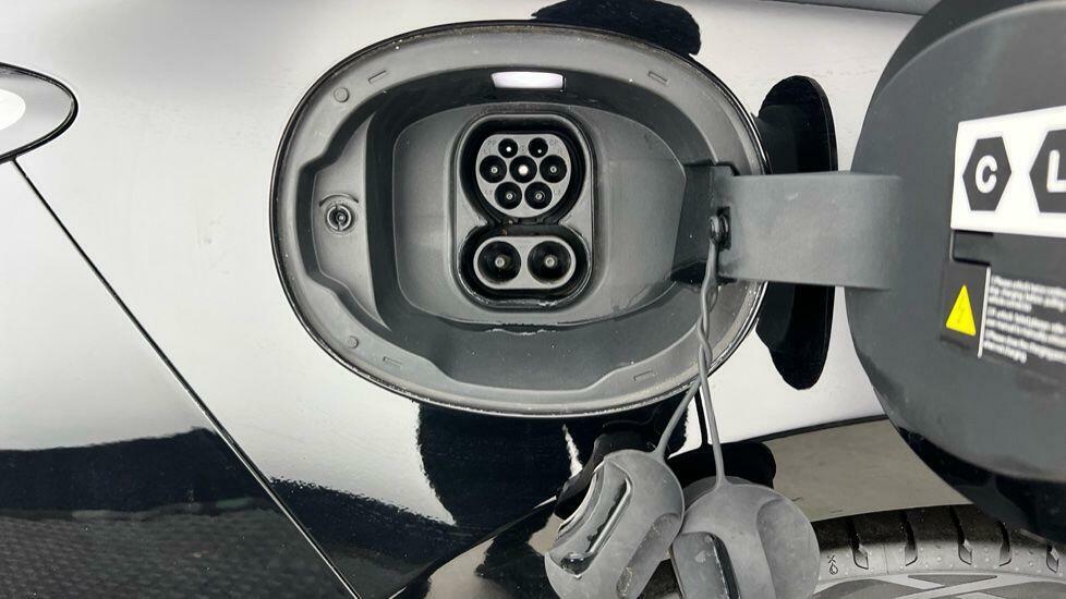 Byd Seal 1.5 Dm-i 26.6Kwh Comfort Cvt Euro 6 Ss Black #13