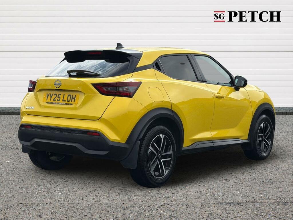Nissan Juke 1.6 Hybrid N-connecta Black #3