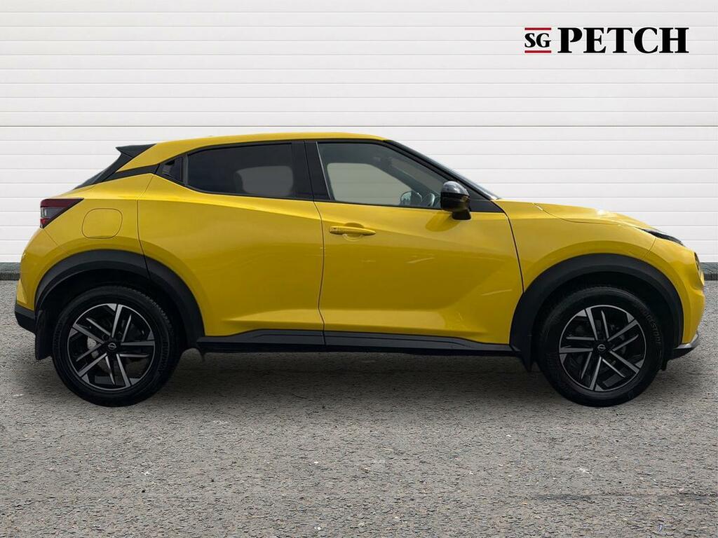 Nissan Juke 1.6 Hybrid N-connecta Black #2