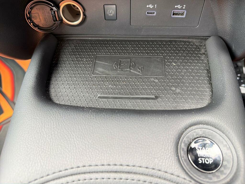 Nissan Juke 1.6 Hybrid N-connecta Black #30