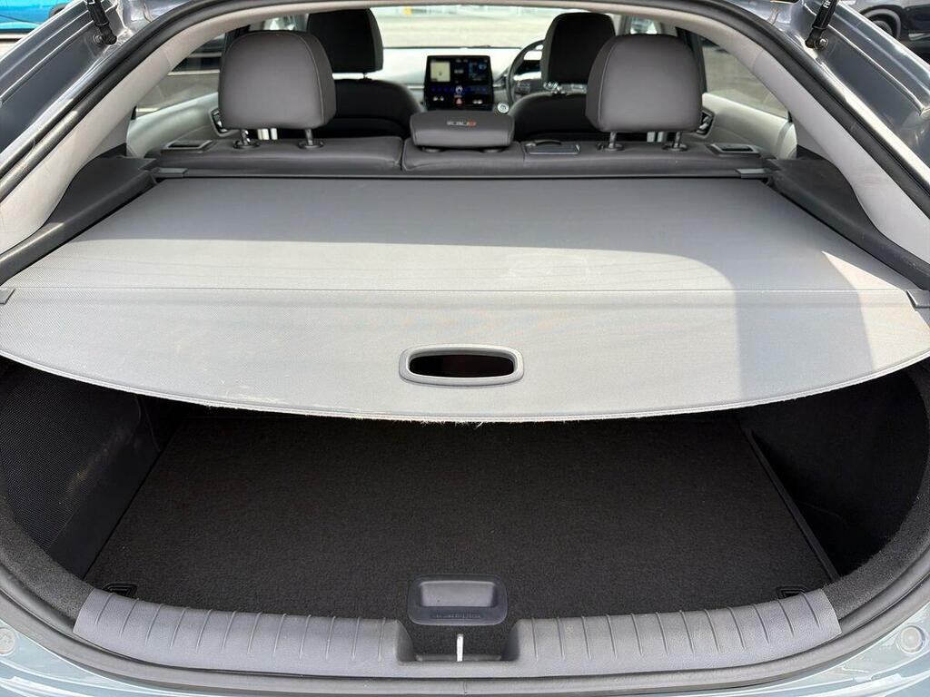 Hyundai Ioniq Premium Black #21