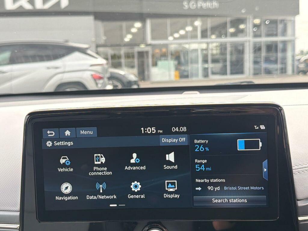Hyundai Ioniq Premium Black #35
