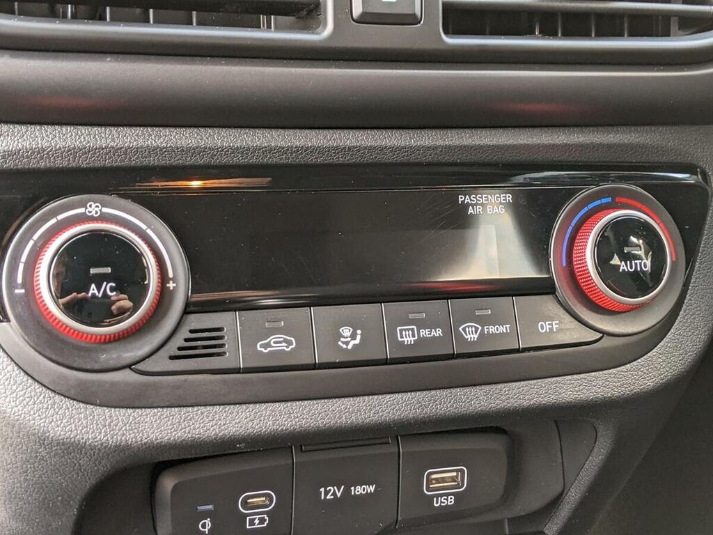 Hyundai I10 1.0 Se Connect Green #21