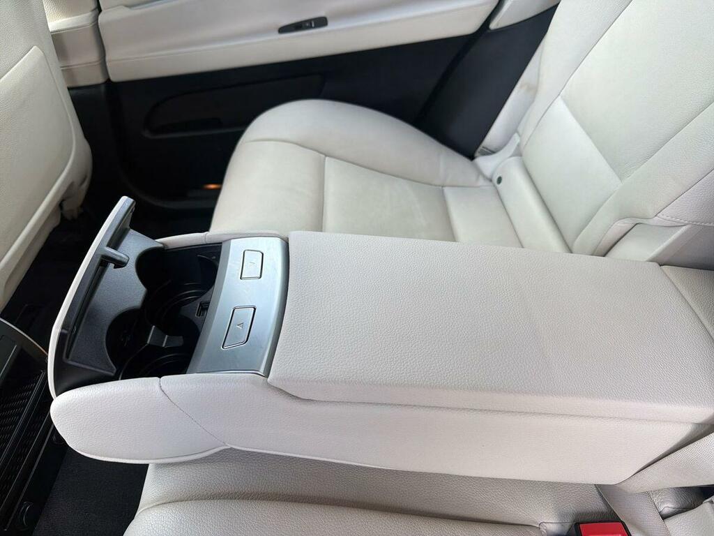 BMW 5 Series Gran Turismo 530D M Sport Step White #25