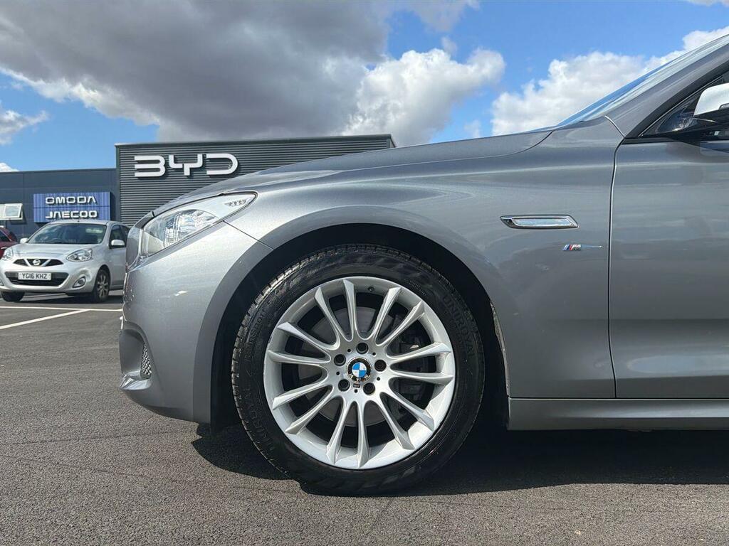 BMW 5 Series Gran Turismo 530D M Sport Step White #9